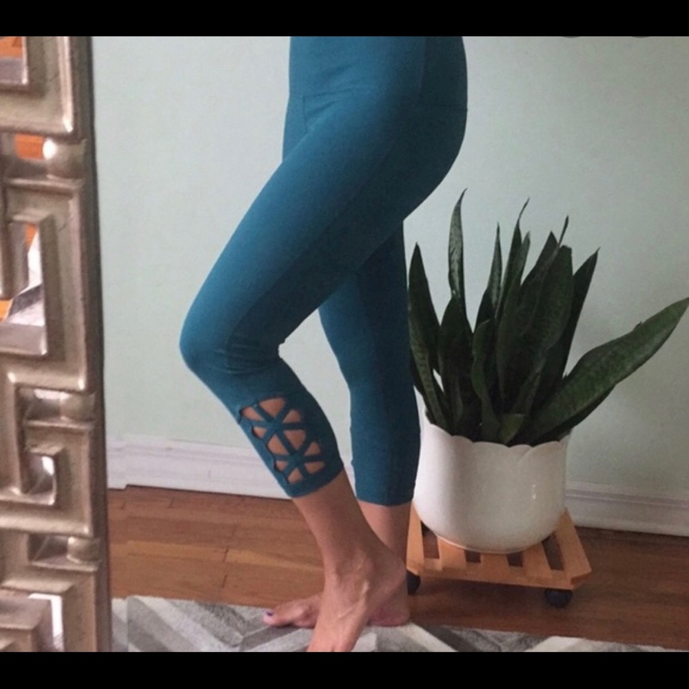 Yogalicious leggings with ankle cutouts